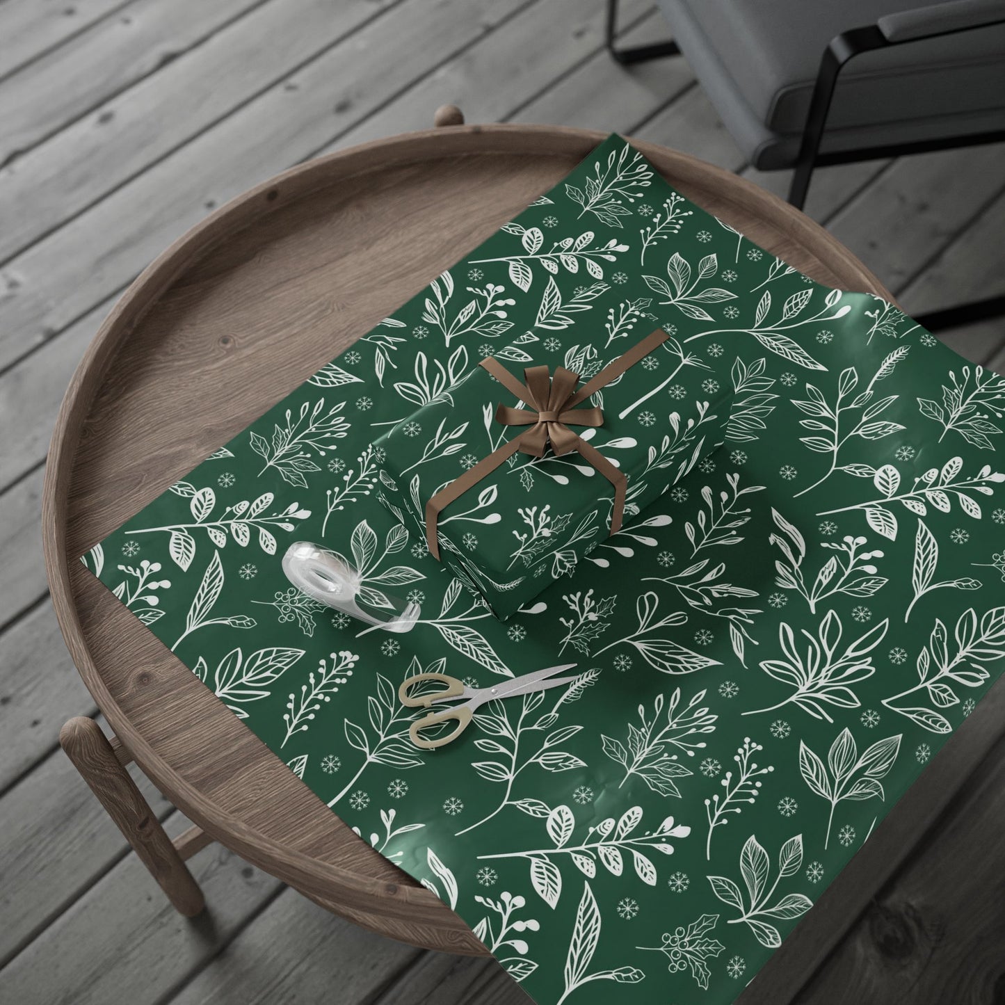 Evergreen Elegance (Wrapping Papper)