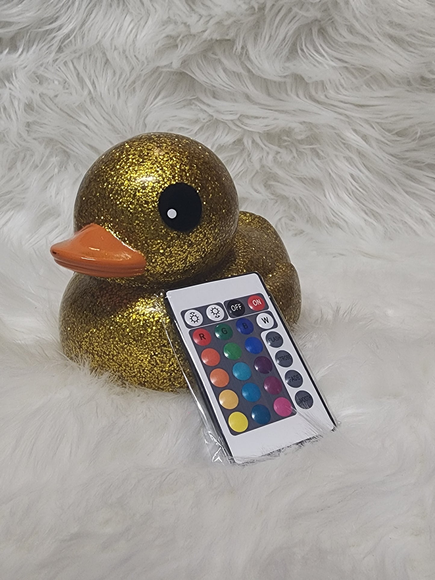 6in Large Duck Light/No Light