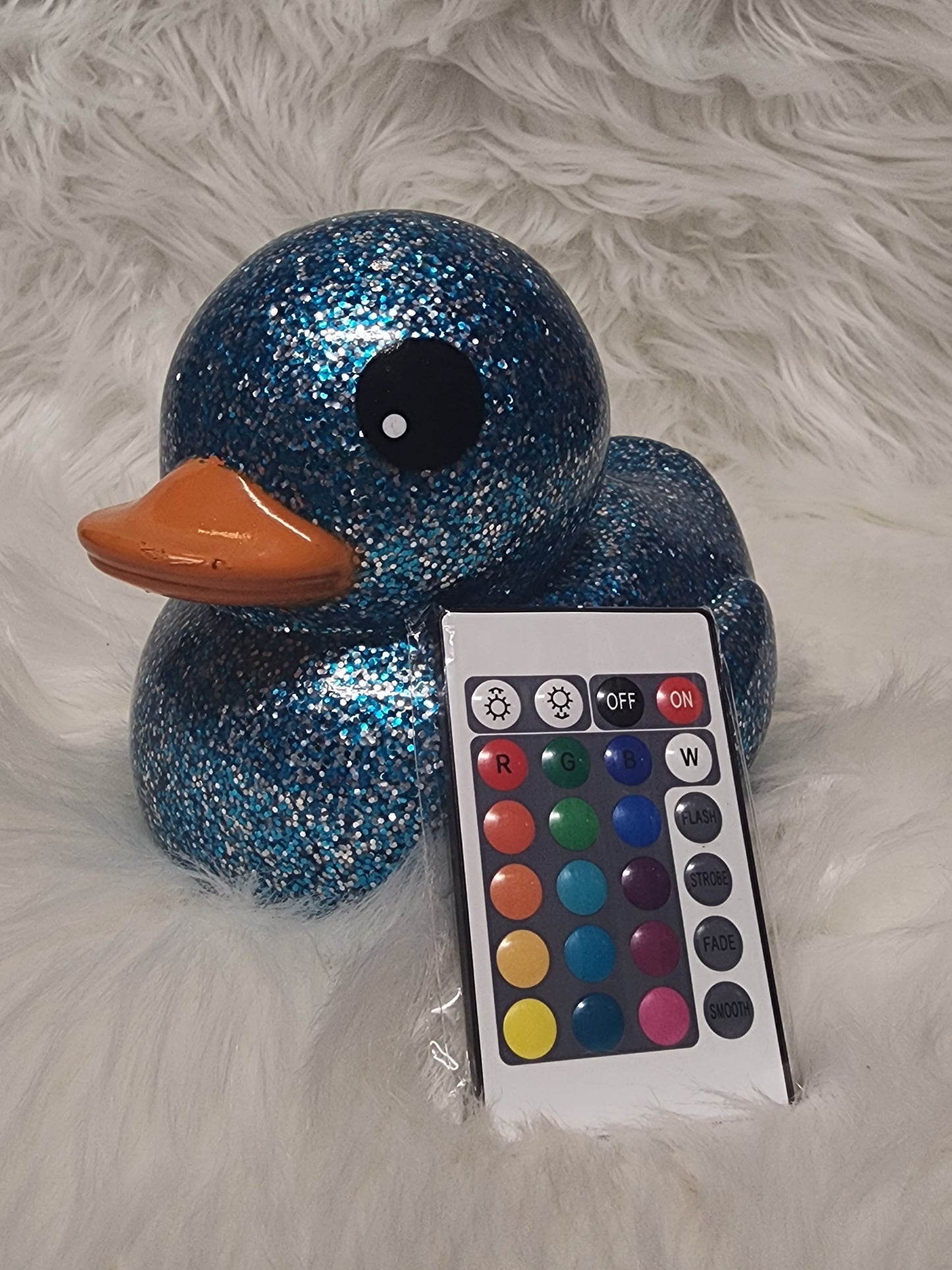 6in Large Duck Light/No Light