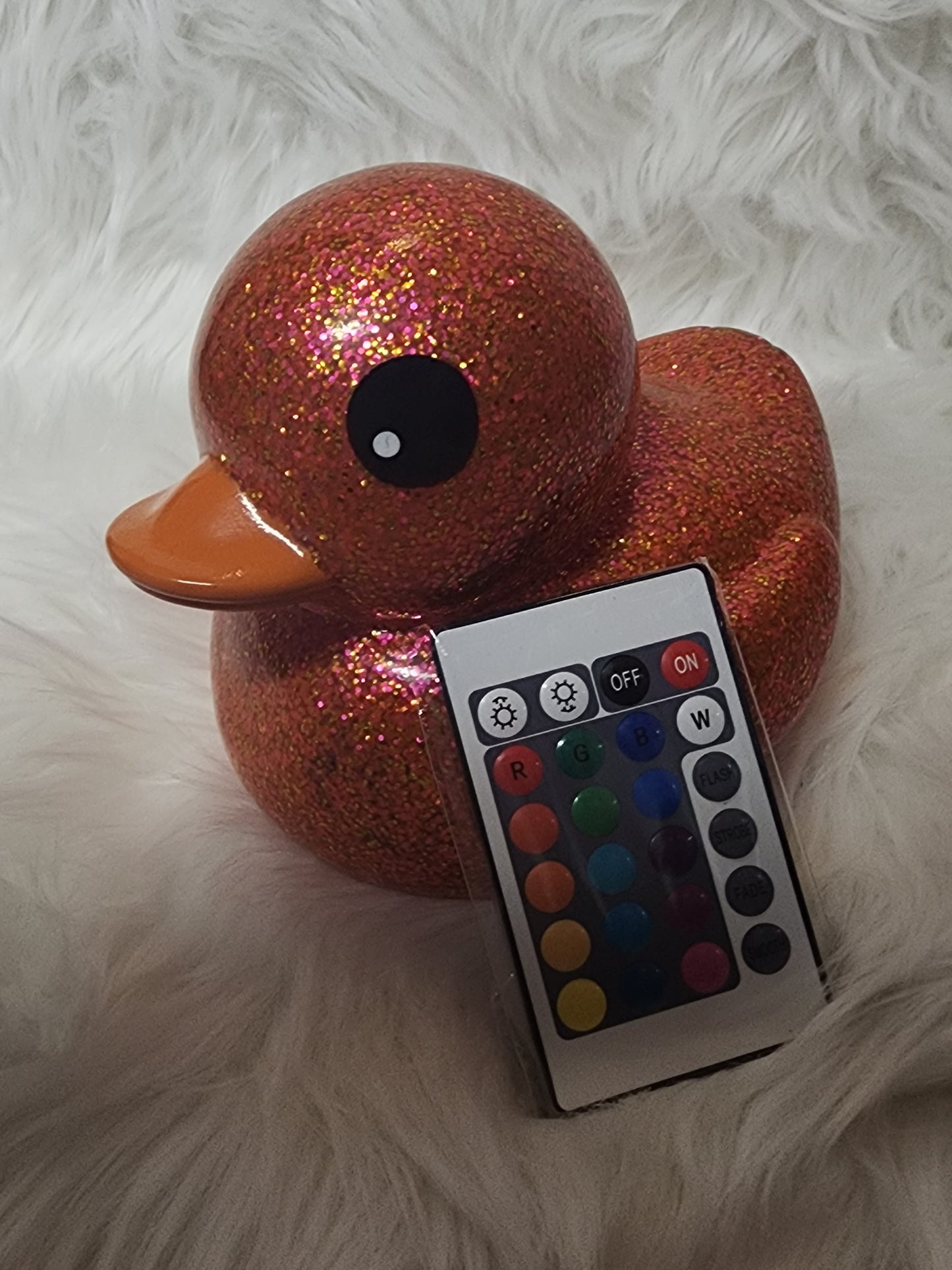6in Large Duck Light/No Light