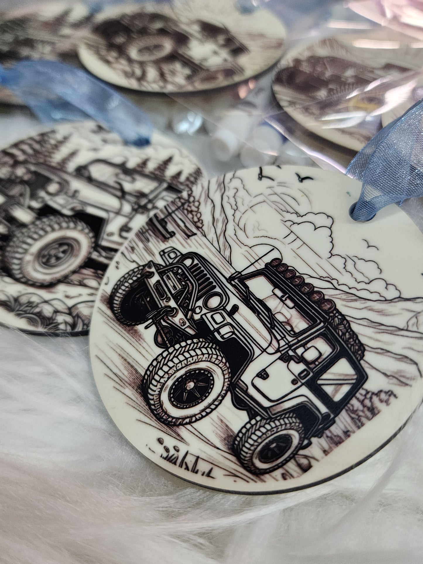Color Me Jeep Ornament (Pink Friday Sale)