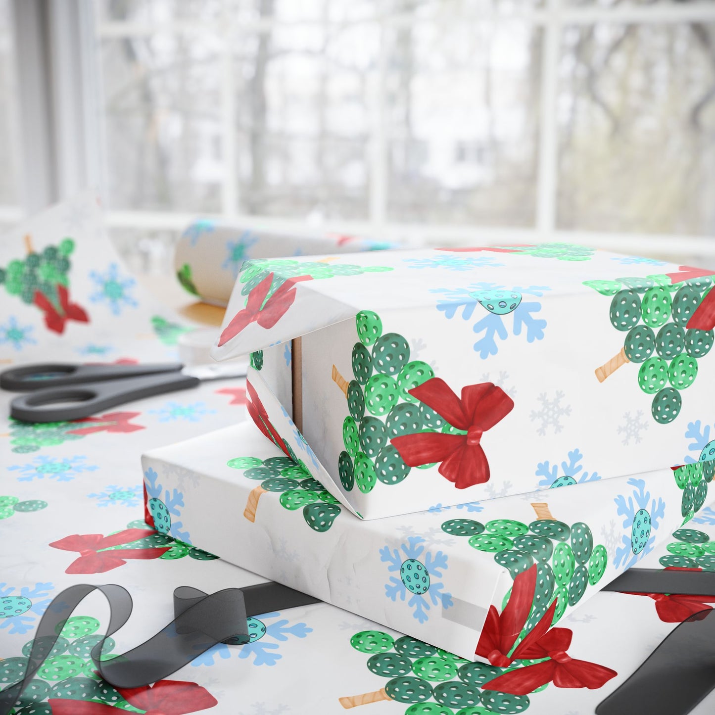 Snowflakes & Paddle Pines (Wrapping Papper)