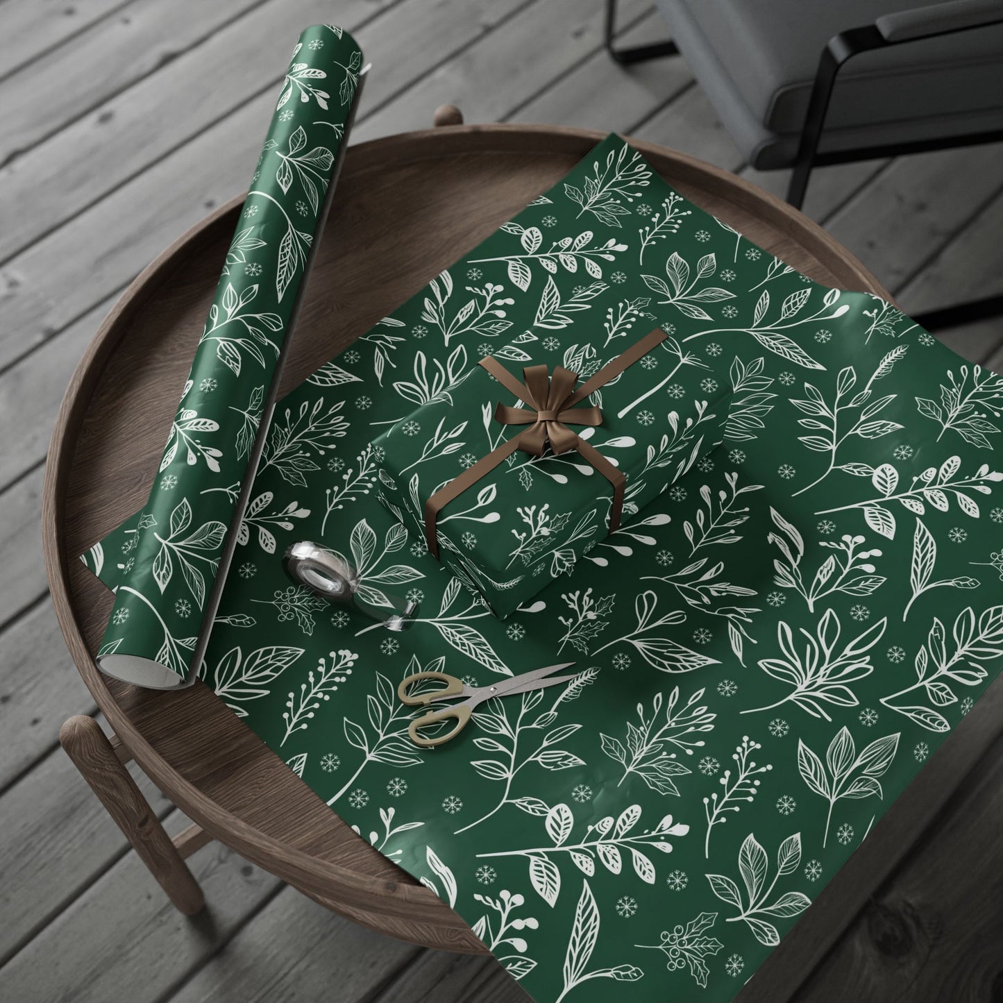 Evergreen Elegance (Wrapping Papper)