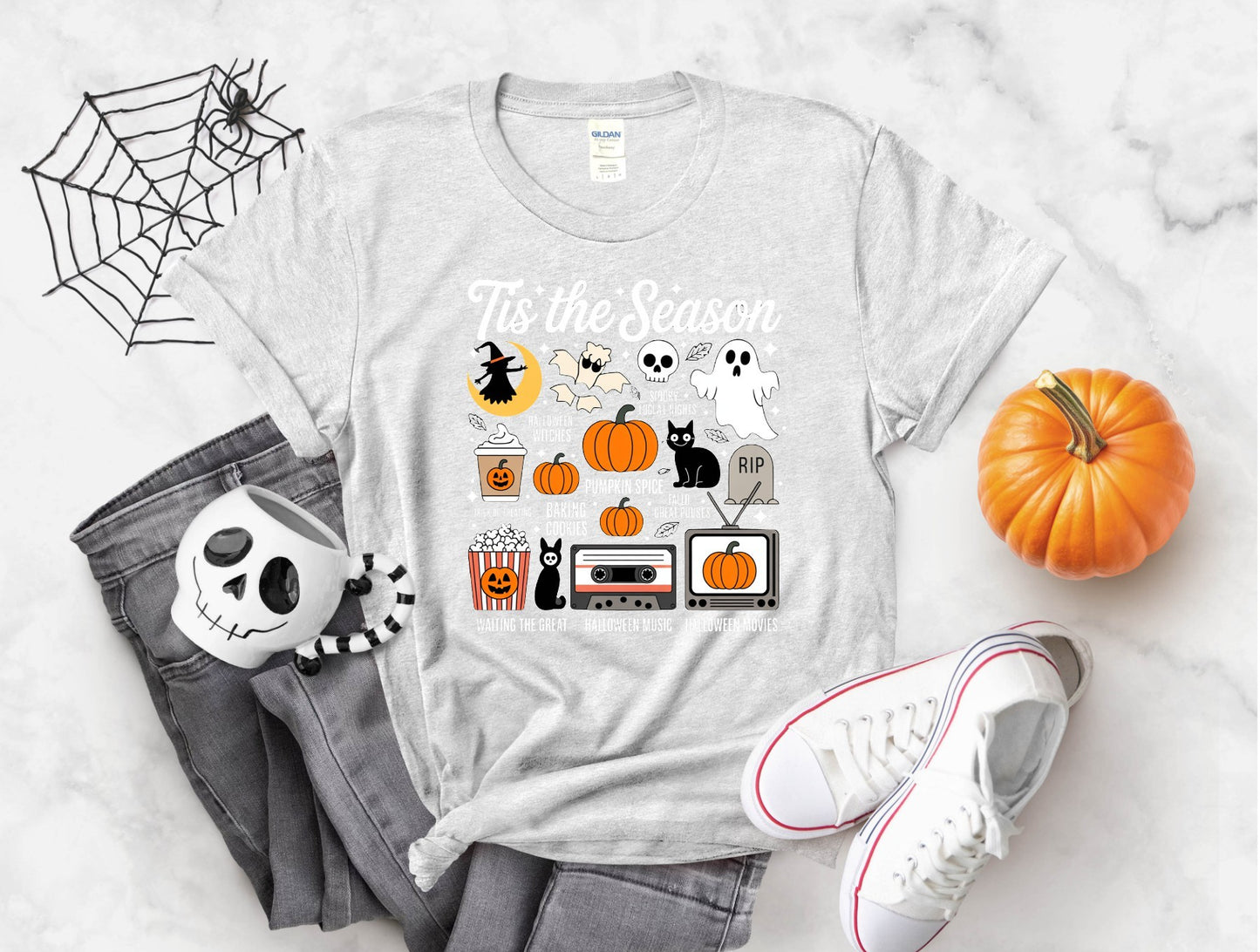 Tis the Season to Spooky Season Graphic Tee