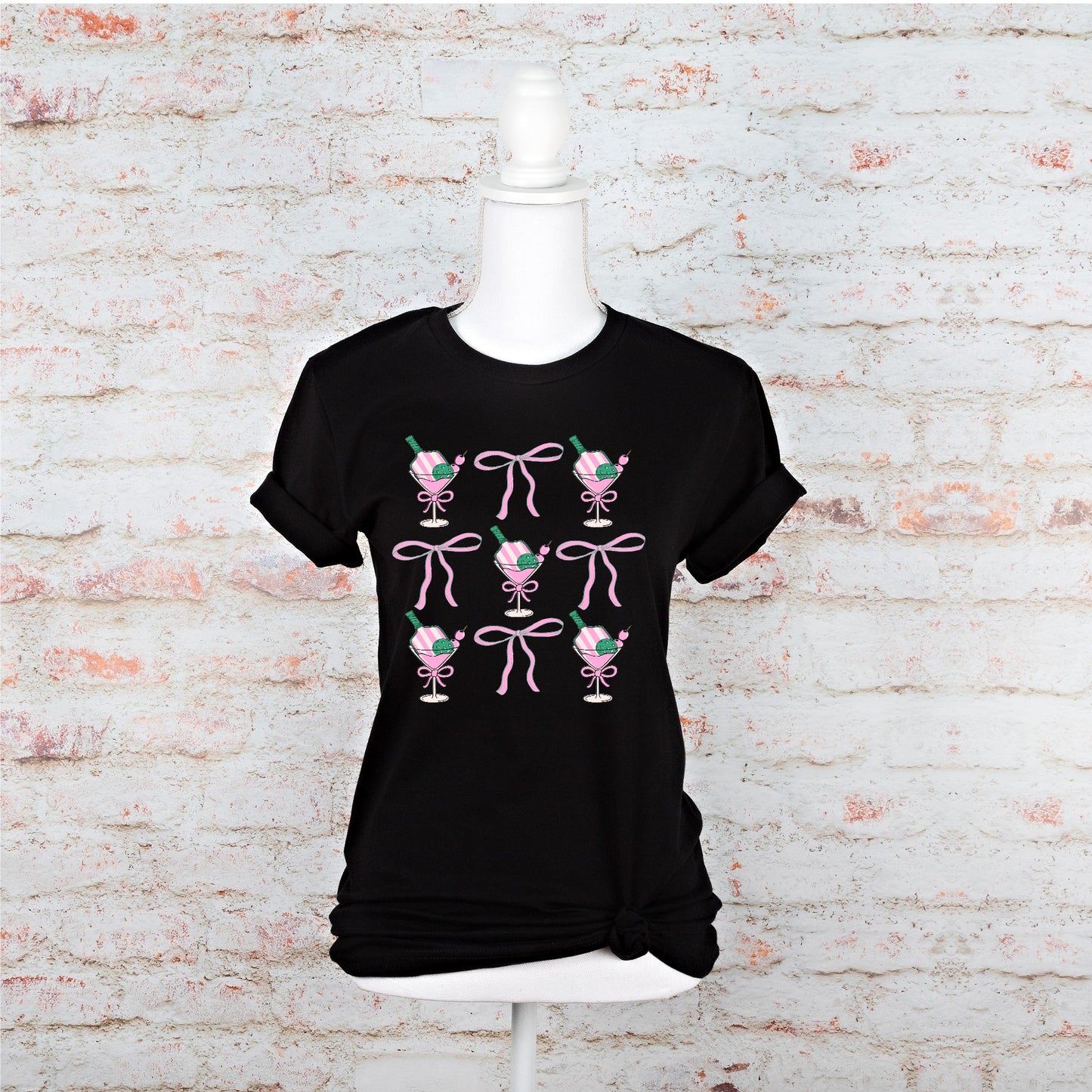 Pickleball Martini T-shirt/Sweatshirt