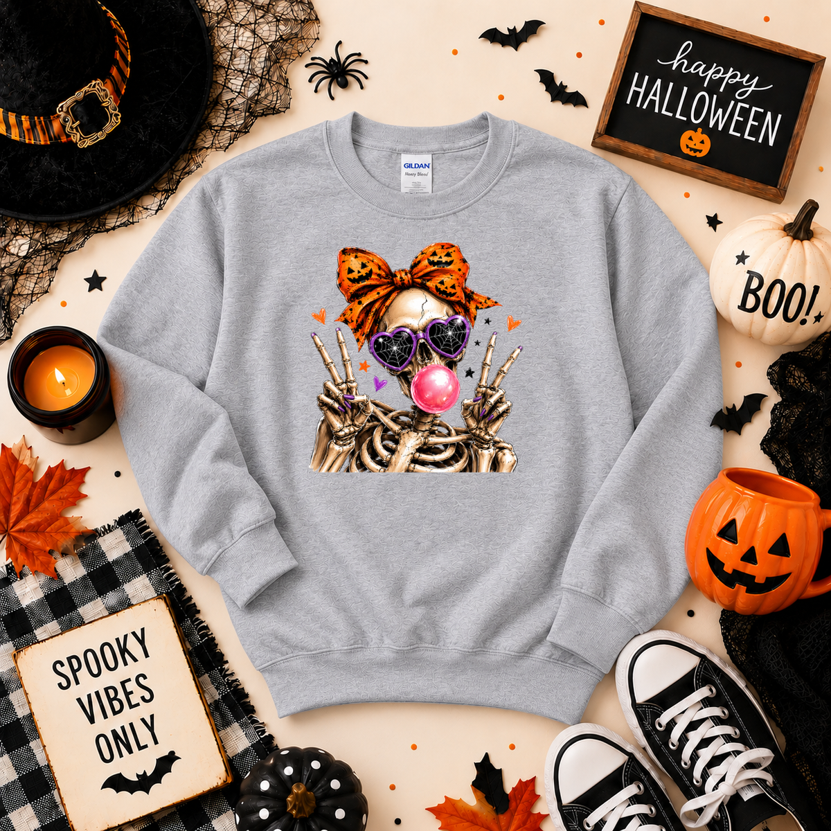 Skeleton Bubblegum Halloween Shirt | Cute Spooky T-Shirt or Sweatshirt