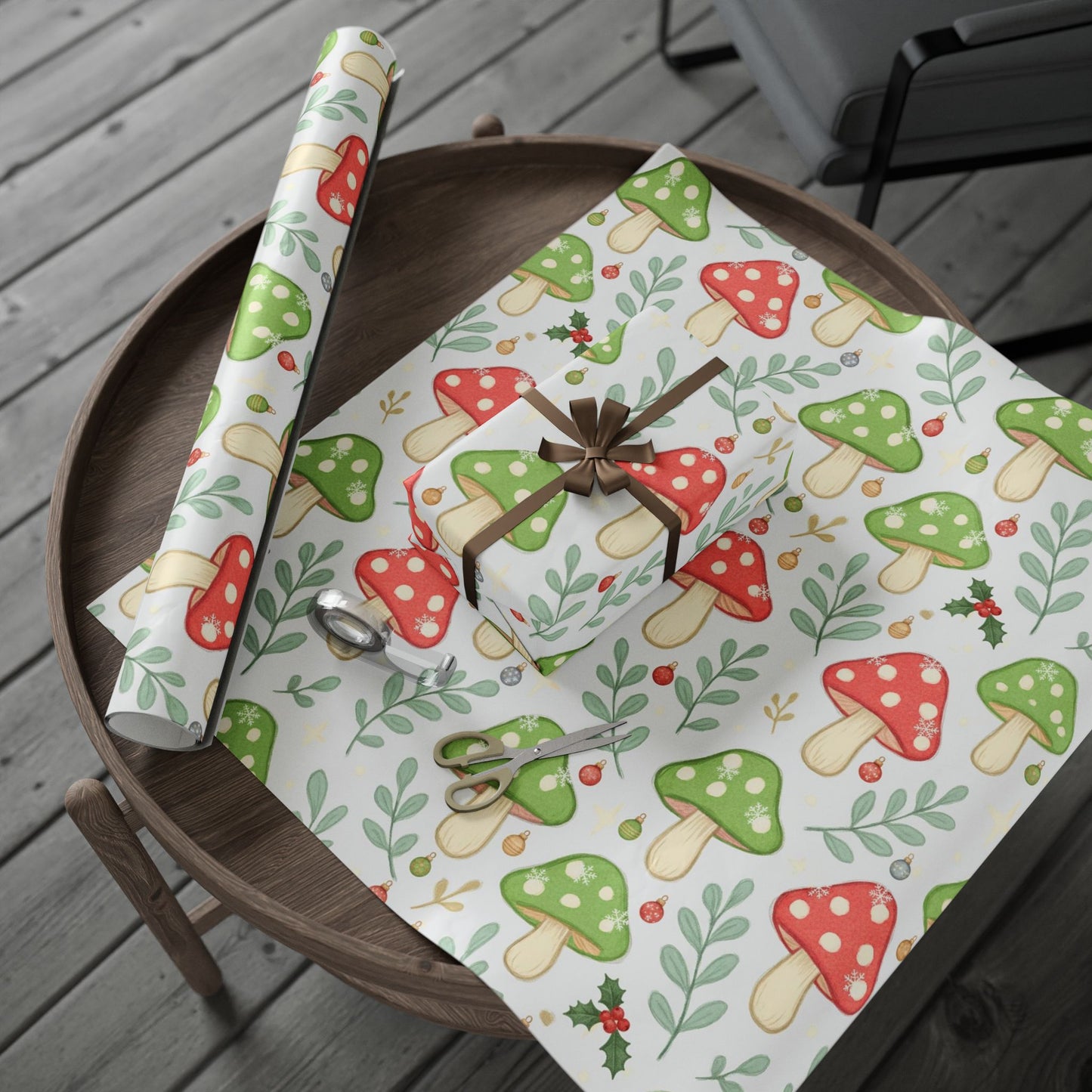 Merry Mushroom Magic (Wrapping Papper)