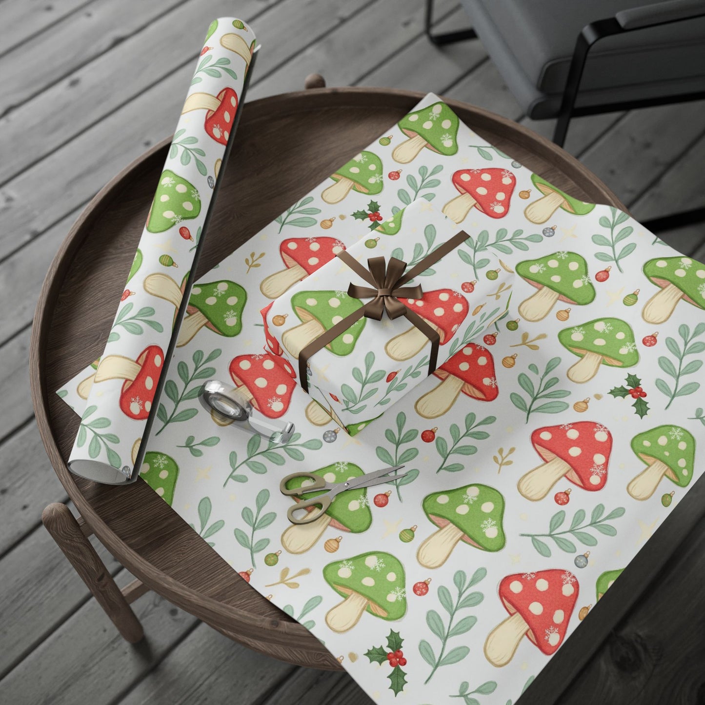 Merry Mushroom Magic (Wrapping Papper)
