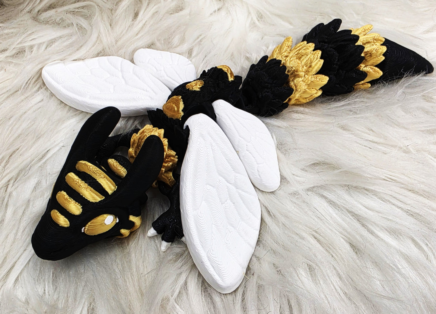 3D Printed Articulated Bee Dragon Fidget Toy | Cute Fantasy Bee Collectible