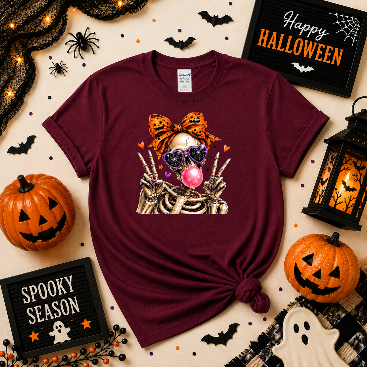 Skeleton Bubblegum Halloween Shirt | Cute Spooky T-Shirt or Sweatshirt