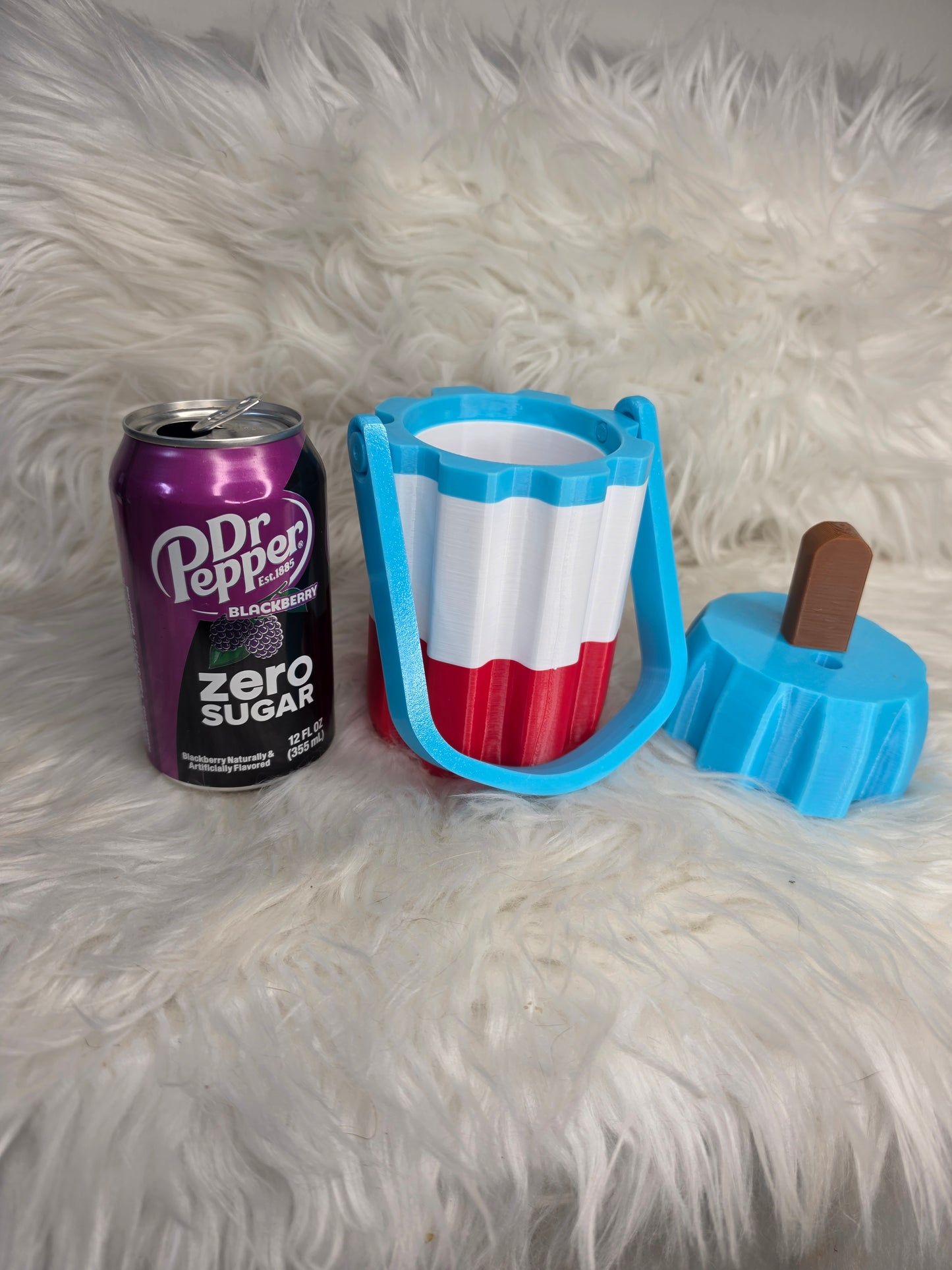 Patriotic Rocket Pop Can Hugger with Lid | 3D Printed Drink Cooler