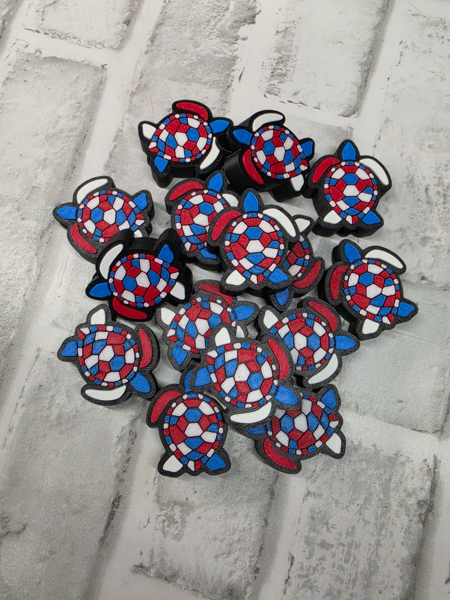 Patriotic Sea Turtle Straw Topper | 3D Printed Red, White & Blue Tumbler Accessory (TUMBLER NOT INCLUDED)
